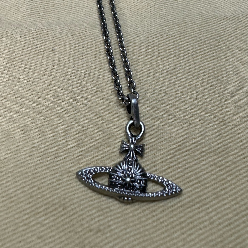 Vivienne Westwood Dark Grey Chain small
